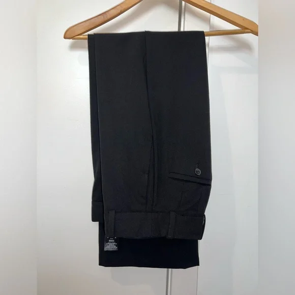 Aritzia effortless pants - Picture 1 of 1